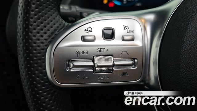 Mercedes-Benz GLA-Class (H247) GLA250 4MATIC 2021 — фото 17