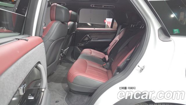 Land Rover Range Rover Sport (III) P550E Dynamic HSE 2025 — фото 12