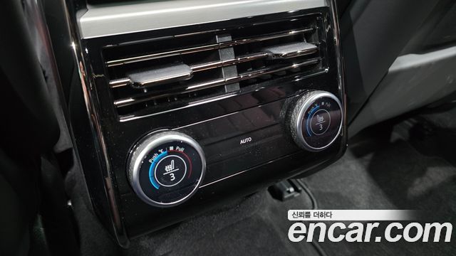 Land Rover Range Rover Sport (III) P550E Dynamic HSE 2025 — фото 18