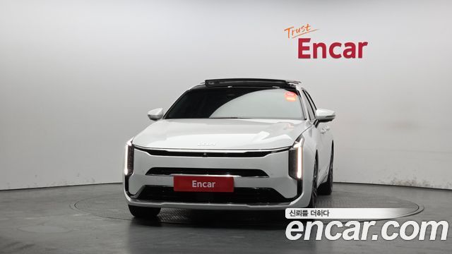 Kia K8 2.5 Gasoline 2WD Noblesse 2025 — фото 3