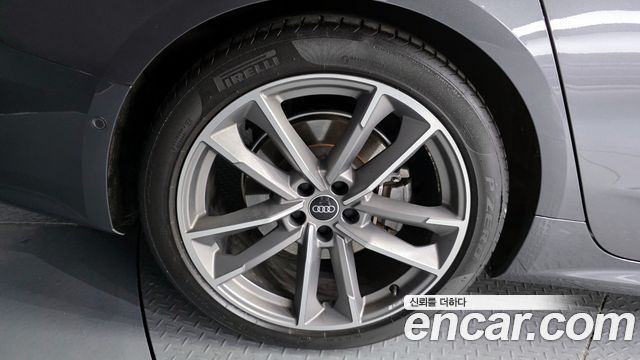 Audi A7 (4K) 55 TFSI Quattro Premium 2022 — фото 5