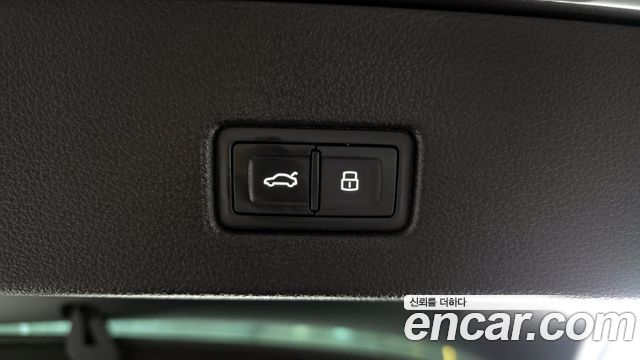 Audi A7 (4K) 55 TFSI Quattro Premium 2022 — фото 18