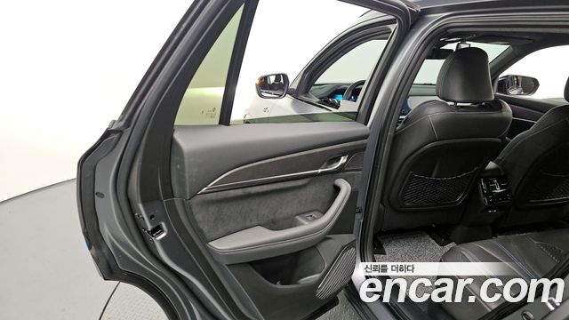 Renault Korea Grand Koleos 1.5 E-TECH Esprit Alphine 2WD 2025 — фото 31