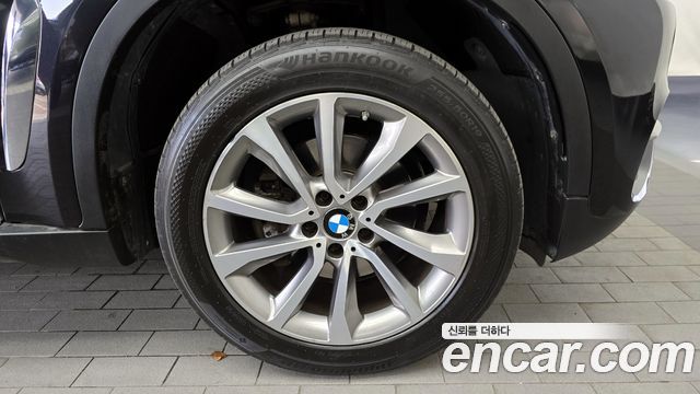 BMW X6 (F16) xDrive 30d 2015 — фото 5