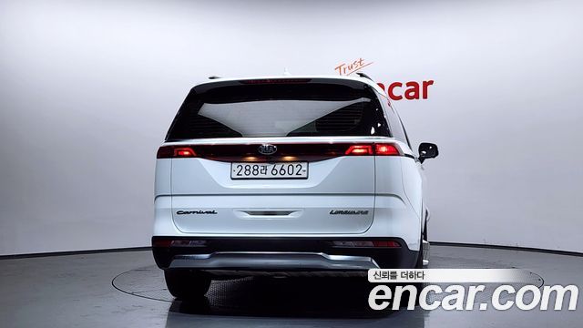 Kia Carnival (IV) Diesel 7-Seater Signature 2021 — фото 4