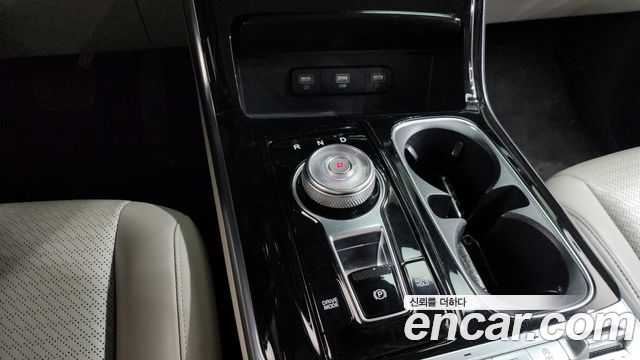 Kia Carnival (IV) Diesel 7-Seater Signature 2021 — фото 9