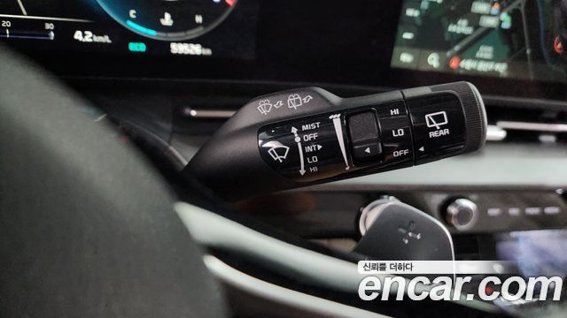 Kia Carnival (IV) Diesel 7-Seater Signature 2021 — фото 34