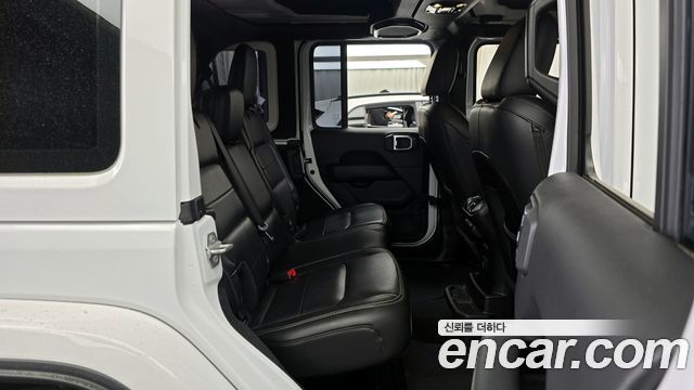 Jeep Wrangler (JL) 2.0 Overland 4Door 2019 — фото 12