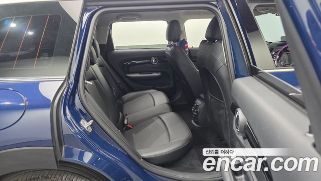MINI Cooper Clubman High 2nd 2017 — фото 11