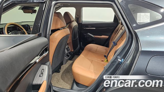 Kia Seltos Gasoline 1.6 Turbo 4WD Signature 2023 — фото 12