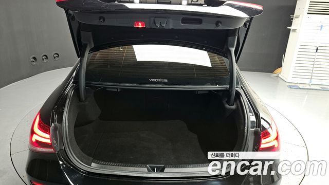 Mercedes-Benz A-Class (W177) A250 4MATIC Sedan 2020 — фото 20