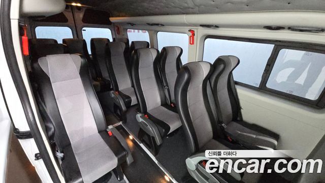Renault Korea Master 2.3 15-Seater 2020 — фото 12