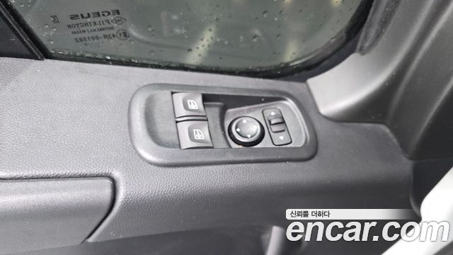 Renault Korea Master 2.3 15-Seater 2020 — фото 19