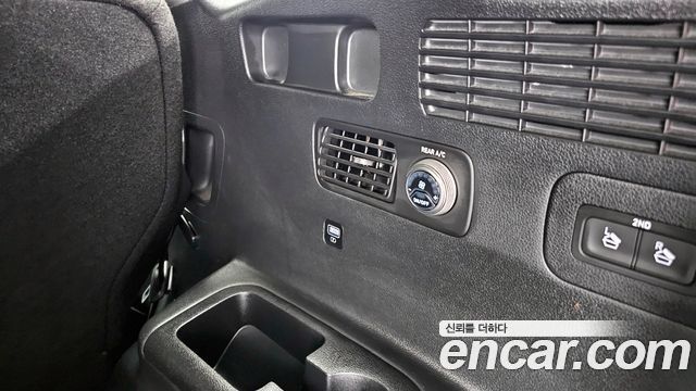 Hyundai Santa Fe Diesel 2.2 2WD Premium 2021 — фото 18