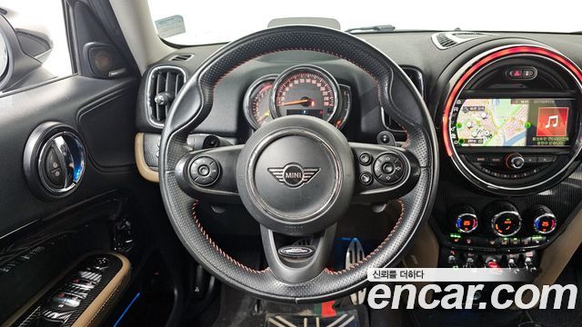 MINI Cooper S Countryman ALL4 2nd 2020 — фото 13