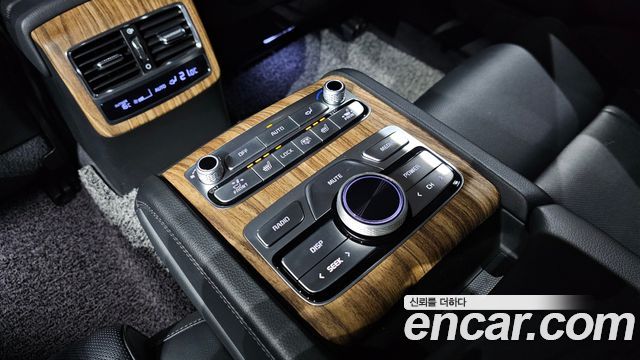 Kia K9 (II) 3.3 T-GDI Platinum 2022 — фото 18