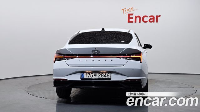 Hyundai Avante (CN7) 1.6 Inspiration 2021 — фото 4