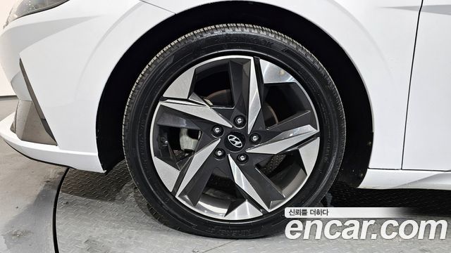 Hyundai Avante (CN7) 1.6 Inspiration 2021 — фото 5
