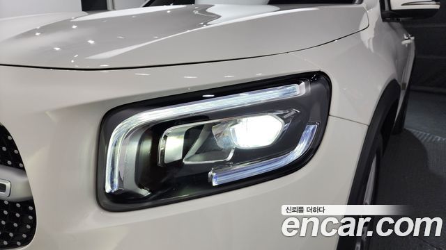 Mercedes-Benz GLB-Class (X247) GLB250 4MATIC 2020 — фото 22