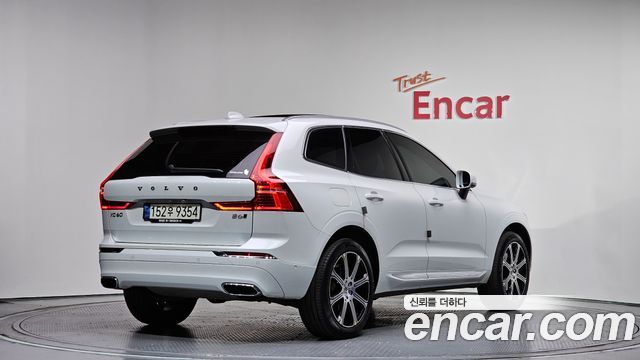 Volvo XC60 (II) B6 Inscirtion 2021 — фото 2