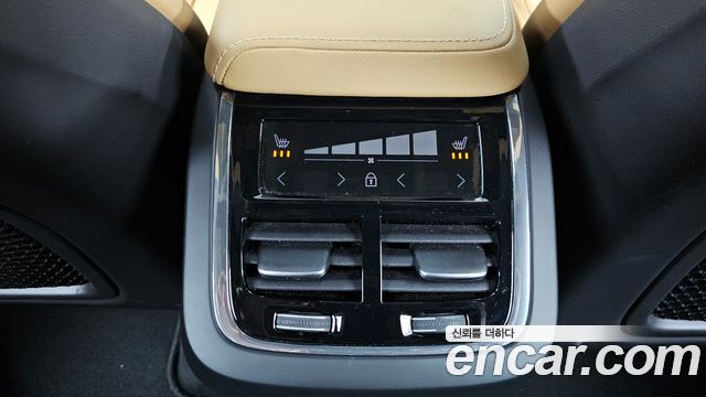 Volvo XC60 (II) B6 Inscirtion 2021 — фото 22