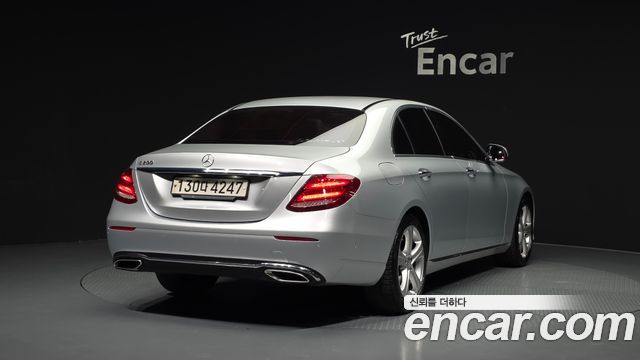Mercedes-Benz E-Class (W213) E200 Avantgarde 2017 — фото 2