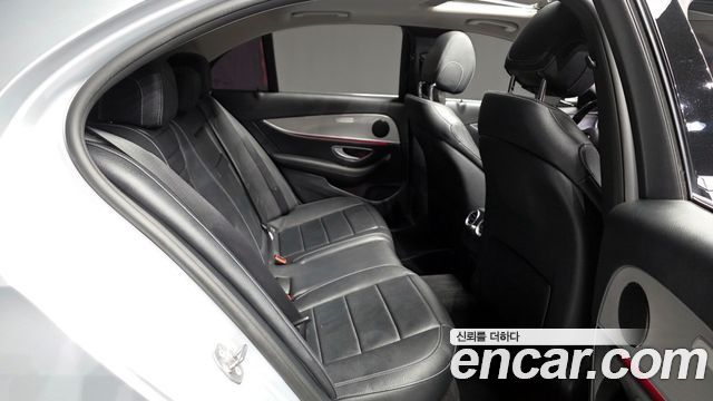 Mercedes-Benz E-Class (W213) E200 Avantgarde 2017 — фото 11