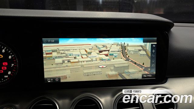 Mercedes-Benz E-Class (W213) E200 Avantgarde 2017 — фото 14