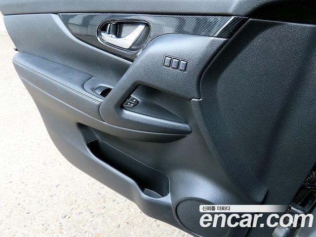 Nissan X-Trail 2.5 4WD 2018 — фото 15