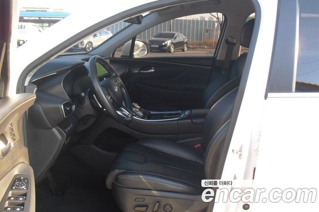 Hyundai Santa Fe Diesel 2.2 2WD Prestige 2021 — фото 6