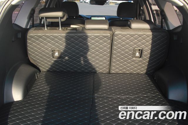 Hyundai Santa Fe Diesel 2.2 2WD Prestige 2021 — фото 9