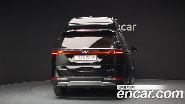 Kia Carnival (IV) Gasoline 9-seater Limousine(Special vehicle) 2023 — фото 4
