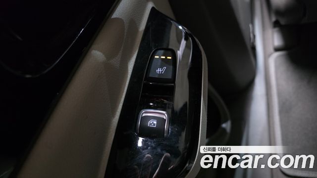 Kia Carnival (IV) Gasoline 9-seater Limousine(Special vehicle) 2023 — фото 23