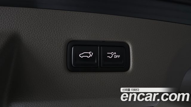 Kia Carnival (IV) Gasoline 9-seater Limousine(Special vehicle) 2023 — фото 24
