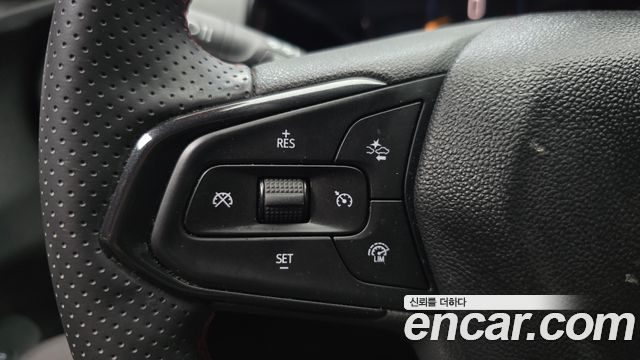 Chevrolet Trax Crossover 1.2 RS 2024 — фото 35