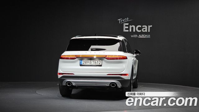 Lincoln Corsair 2.0 Reserve AWD 2021 — фото 4