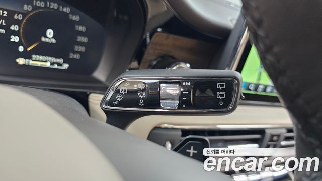 Lincoln Corsair 2.0 Reserve AWD 2021 — фото 27