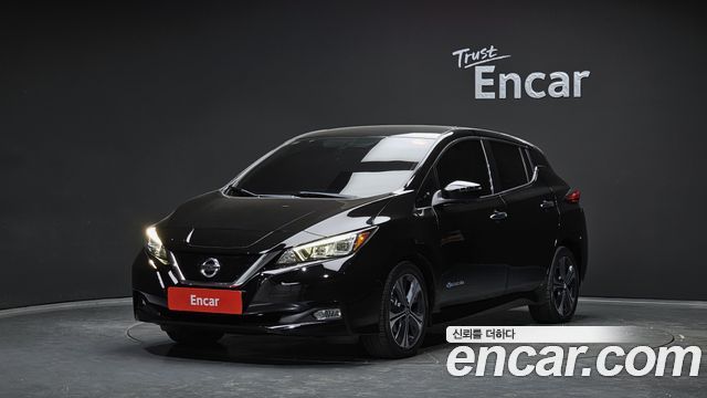 Nissan Leaf (ZE1) EV SL