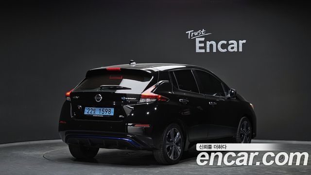 Nissan Leaf (ZE1) EV SL 2019 — фото 2