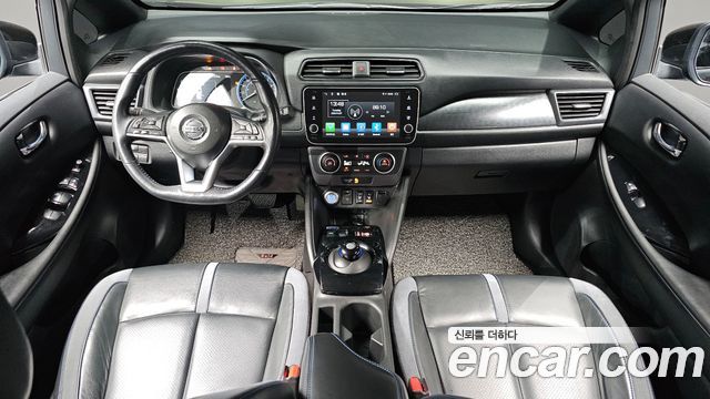 Nissan Leaf (ZE1) EV SL 2019 — фото 7
