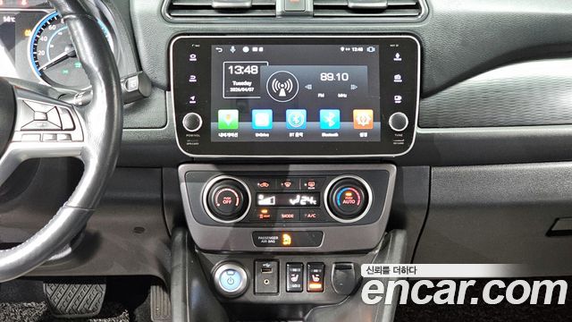 Nissan Leaf (ZE1) EV SL 2019 — фото 14