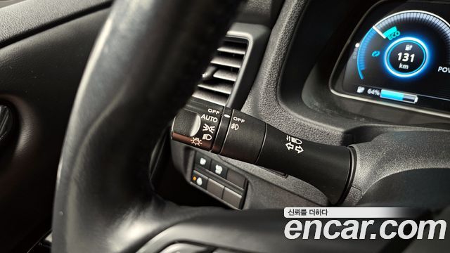 Nissan Leaf (ZE1) EV SL 2019 — фото 18