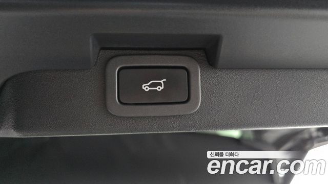 Land Rover Discovery 5 3.0 SD6 HSE 2019 — фото 20
