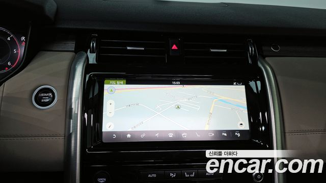 Land Rover Discovery 5 3.0 SD6 HSE 2019 — фото 28