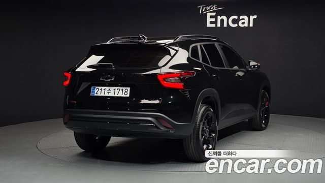 Chevrolet Trax Crossover 1.2 Red Line 2025 — фото 2
