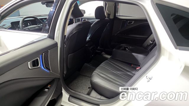 Kia K8 2.5 Gasoline 2WD Noblesse Light 2025 — фото 11