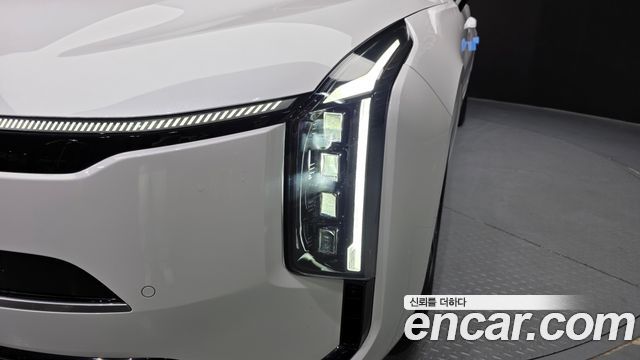 Kia K8 2.5 Gasoline 2WD Noblesse Light 2025 — фото 22