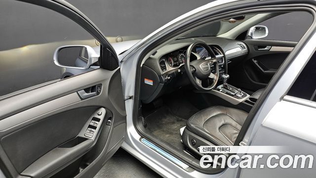 Audi A4 35 TDI Quattro B8 2015 — фото 10