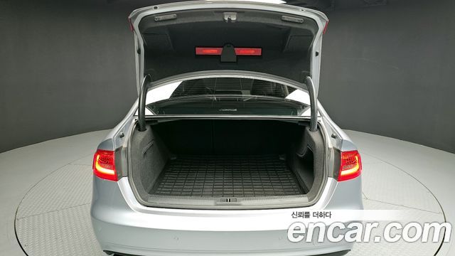 Audi A4 35 TDI Quattro B8 2015 — фото 20