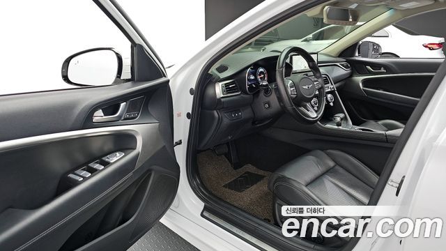 Genesis G70 Gasoline 2.0T 2WD 2022 — фото 10